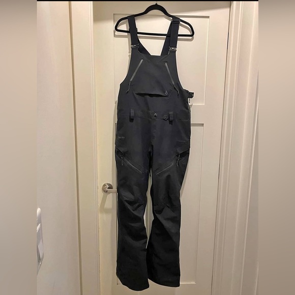 Volcom Bibs gortex - Picture 1 of 3